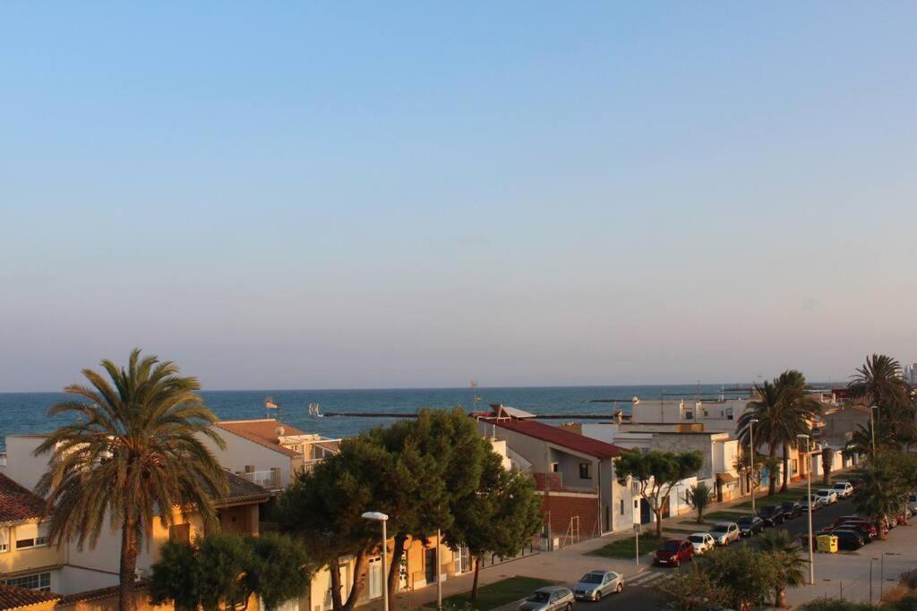 Confortable Beach Appartment With Views To The Sea Puzol Bagian luar foto